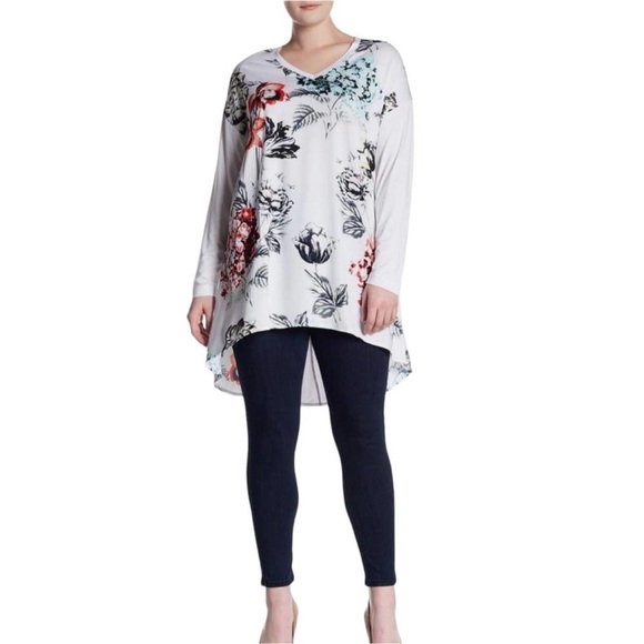 Melissa McCarthy Seven White Vneck Floral Tunic Blouse Size 3x NWT - Picture 1 of 11